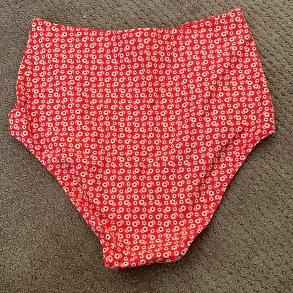 aerie - hi-rise bikini bottom - Picture 3 of 5